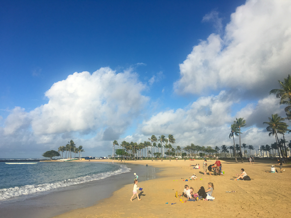 Waikiki Beach, Honolulu with sunshine
